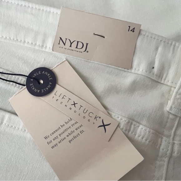 NWT NYDJ Fiona Slim Flare Ankle Length - Picture 3 of 7